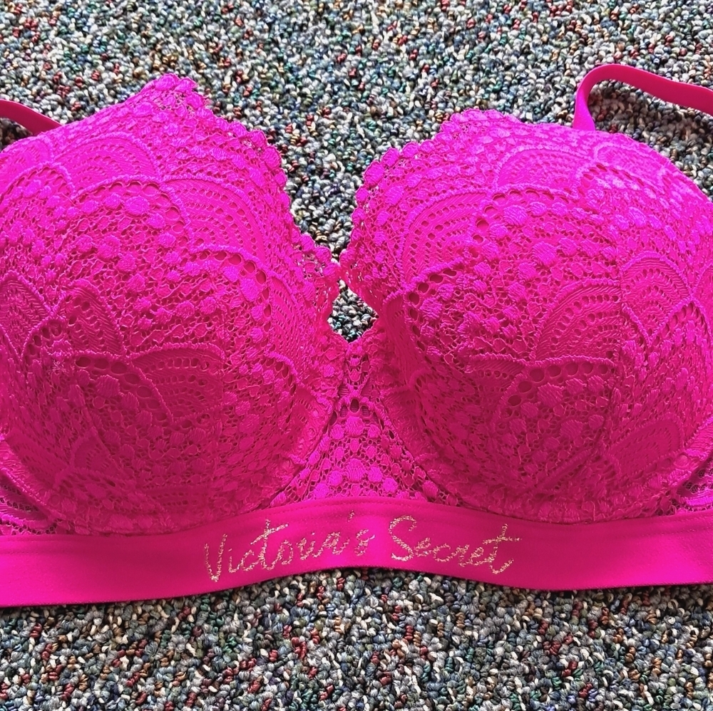 Victoria's Secret Hot Pink Lace Push-Up Bra